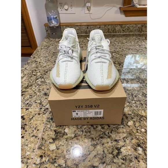 DS Adidas Yeezy 350 v2 Hyperspace Men’s Size 9 *SHIPS FAST* main image 12